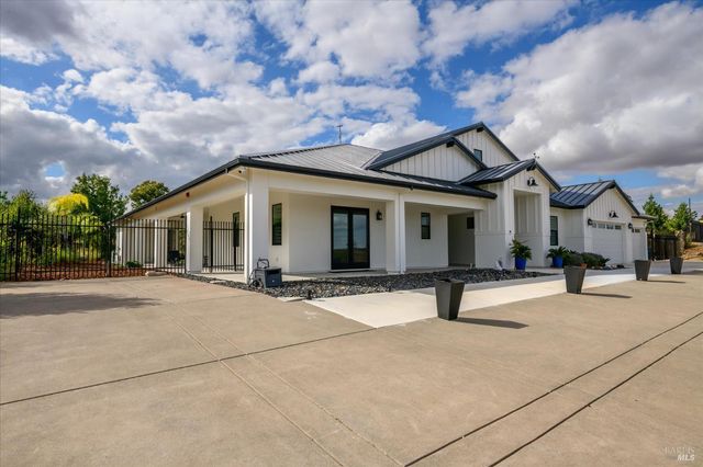 7931 Linda Vista Rd, Vacaville, CA 95688