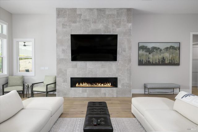 7931 Linda Vista Rd, Vacaville, CA 95688