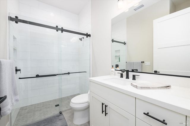 7931 Linda Vista Rd, Vacaville, CA 95688