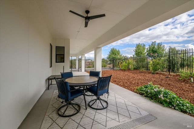 7931 Linda Vista Rd, Vacaville, CA 95688