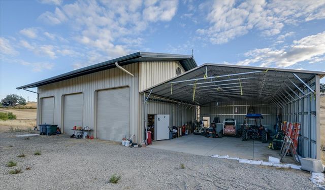 7931 Linda Vista Rd, Vacaville, CA 95688