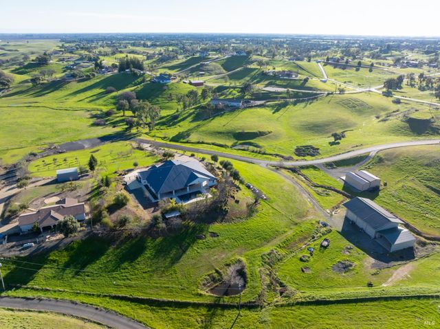 7931 Linda Vista Rd, Vacaville, CA 95688