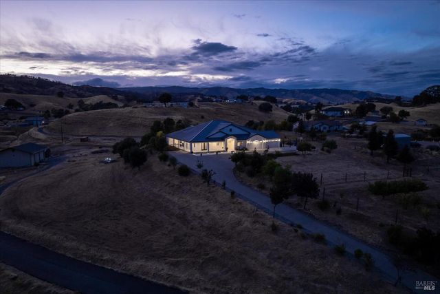 7931 Linda Vista Rd, Vacaville, CA 95688