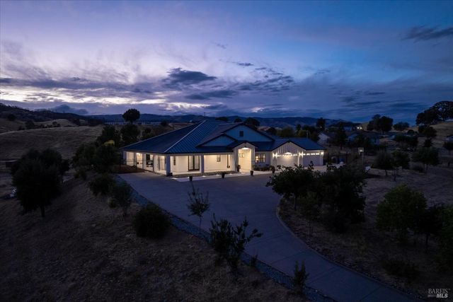 7931 Linda Vista Rd, Vacaville, CA 95688