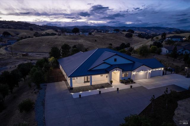 7931 Linda Vista Rd, Vacaville, CA 95688