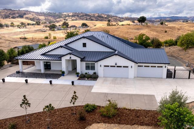 7931 Linda Vista Rd, Vacaville, CA 95688