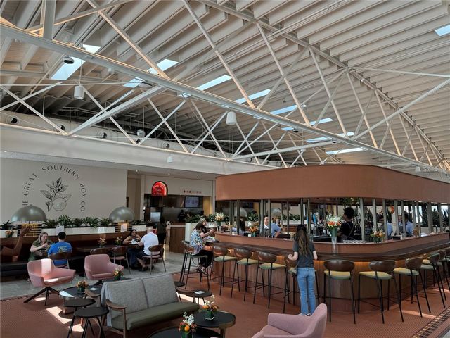 901 SHADY LANE DRIVE, Orlando, FL 32804