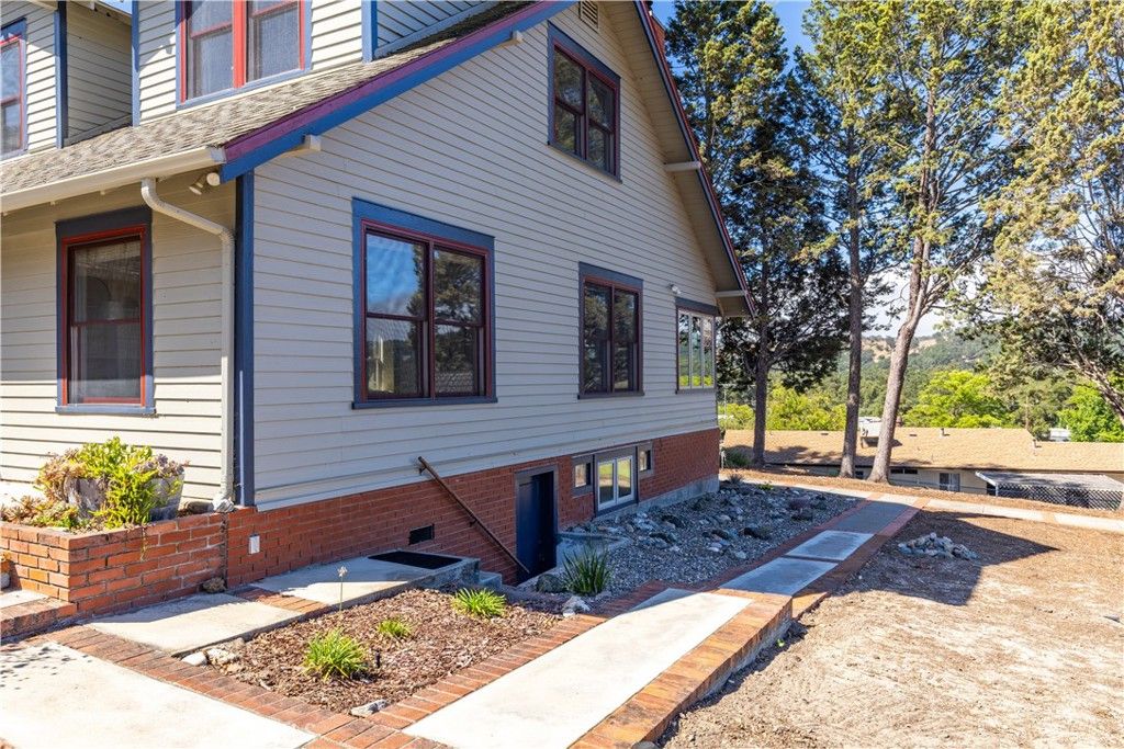 Image 67 of property listing at 3155 El Camino Real, Atascadero, CA 93422