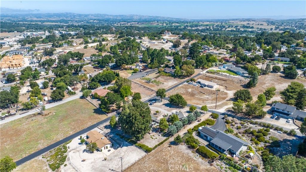Image 75 of property listing at 3155 El Camino Real, Atascadero, CA 93422