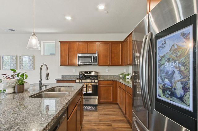 4236 Roanne Way, Rancho Cordova, CA 95742