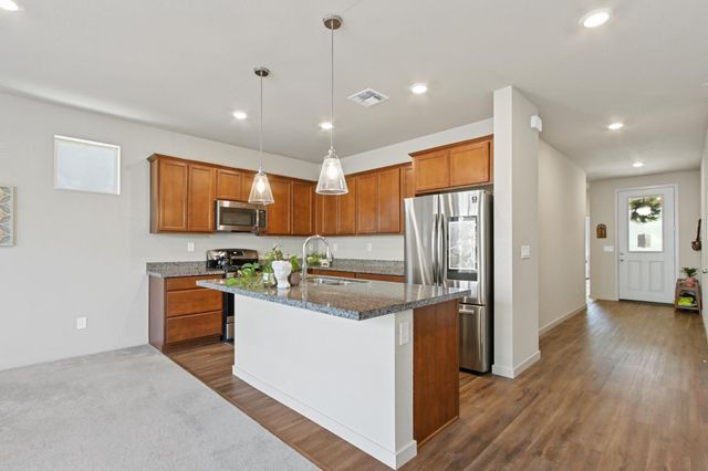4236 Roanne Way, Rancho Cordova, CA 95742