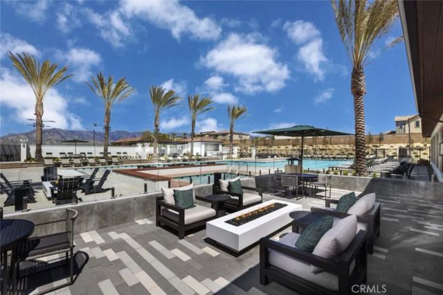 16615 Bottlebrush Lane 2, Fontana, CA 92336