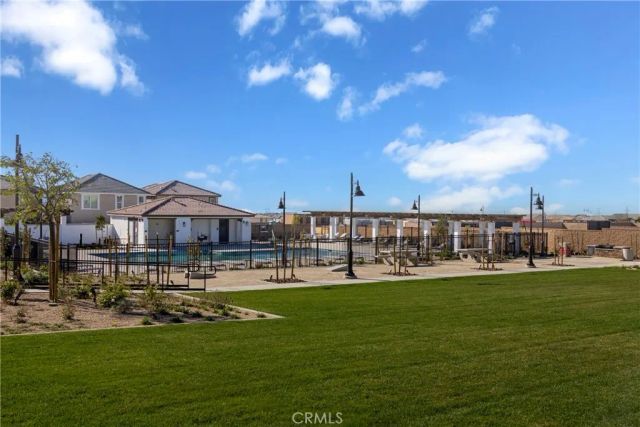 16615 Bottlebrush Lane 2, Fontana, CA 92336