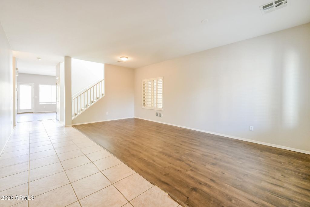 1186 E COUNTRY CROSSING Way, San Tan Valley, AZ 85143 — photo 3