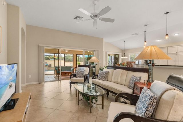 2643 JUPITER WAY, The Villages, FL 32163
