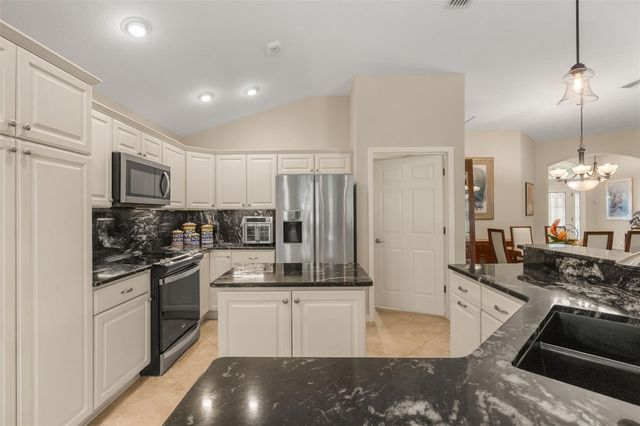 2643 JUPITER WAY, The Villages, FL 32163