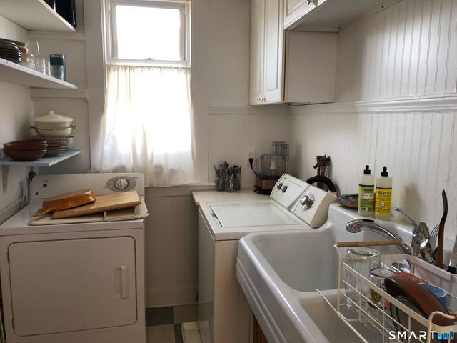 52 Canner Street 2, New Haven, CT 06511