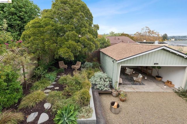 5366 Walnut, Oakland, CA 94619