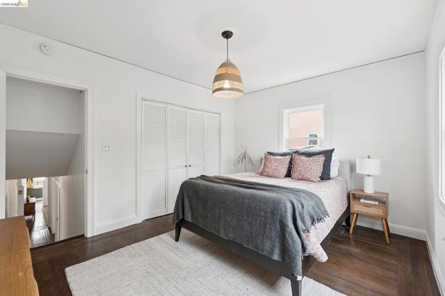 5366 Walnut, Oakland, CA 94619