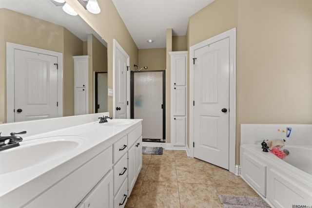 4693 Avery Grace Blvd, Addis, LA 70710