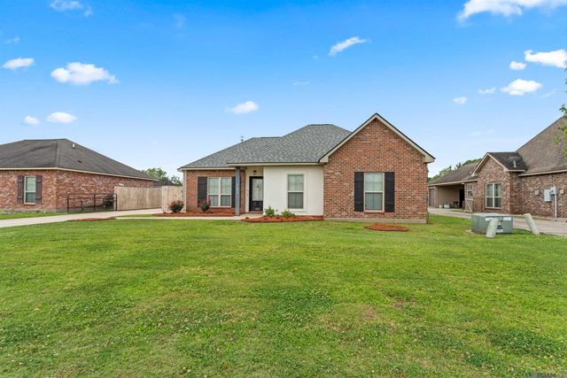 4693 Avery Grace Blvd, Addis, LA 70710