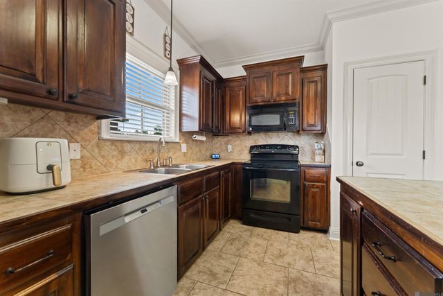 4693 Avery Grace Blvd, Addis, LA 70710