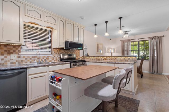 401 Holley Street, Long Beach, MS 39560