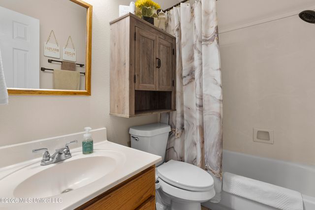 401 Holley Street, Long Beach, MS 39560