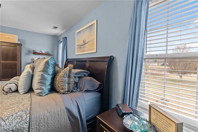 223 Eagle Creek RD, Moyock, NC 27958