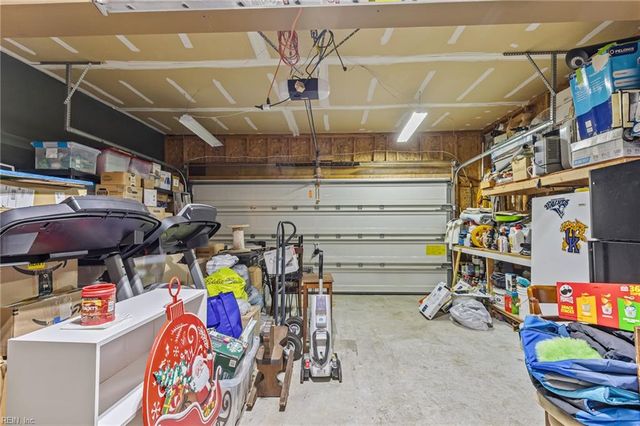 223 Eagle Creek RD, Moyock, NC 27958