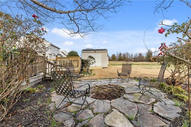 223 Eagle Creek RD, Moyock, NC 27958