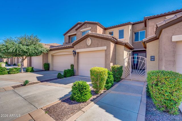 250 W QUEEN CREEK Road 240, Chandler, AZ 85248