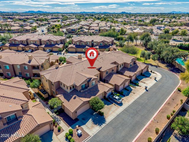250 W QUEEN CREEK Road 240, Chandler, AZ 85248