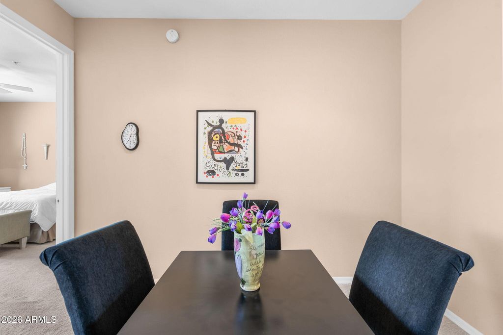 Image 15 of property listing at 250 W QUEEN CREEK Road 240, Chandler, AZ 85248