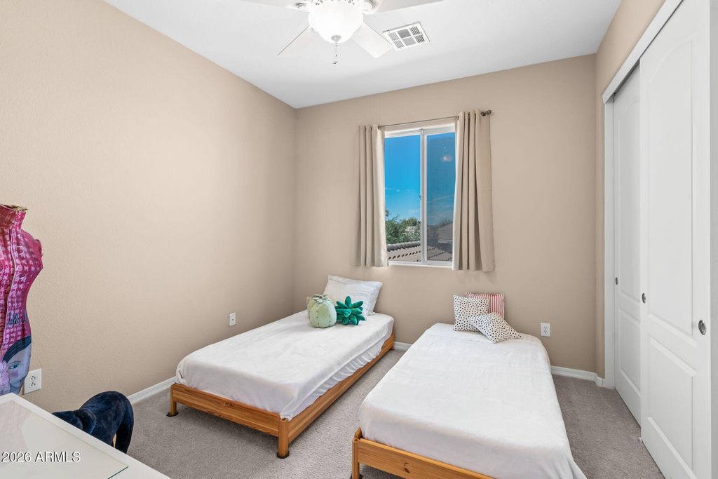 Image 24 of property listing at 250 W QUEEN CREEK Road 240, Chandler, AZ 85248