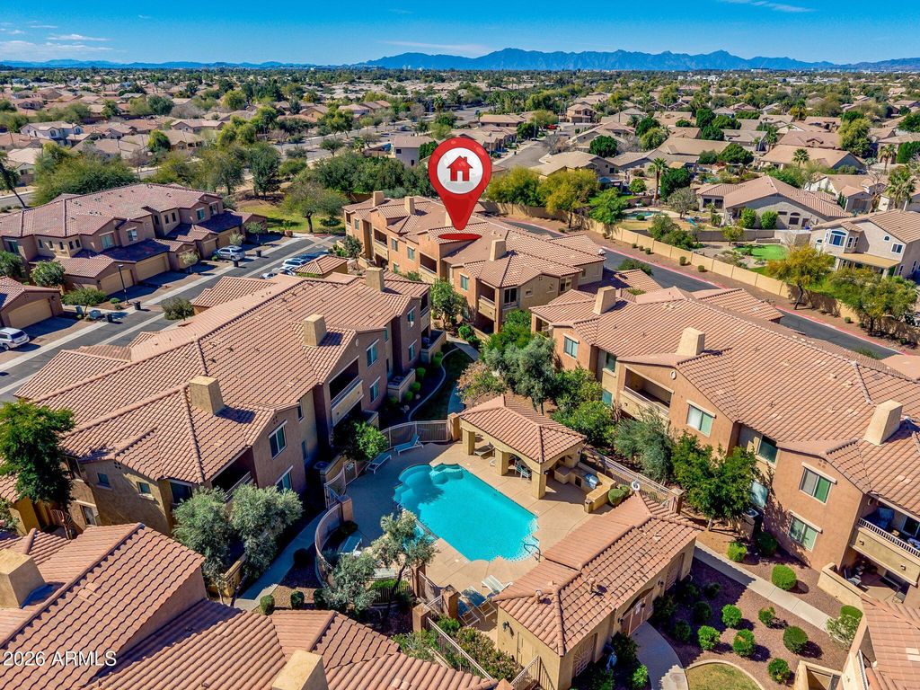 Image 30 of property listing at 250 W QUEEN CREEK Road 240, Chandler, AZ 85248