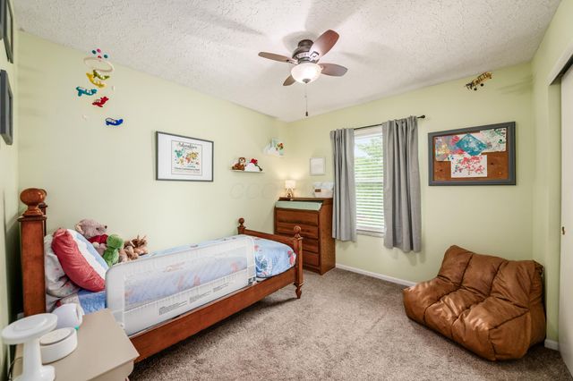 2895 Pheasant Field Drive, Hilliard, OH 43026