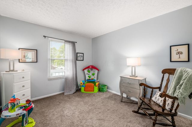 2895 Pheasant Field Drive, Hilliard, OH 43026