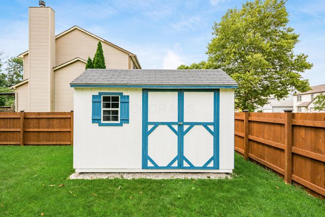 2895 Pheasant Field Drive, Hilliard, OH 43026