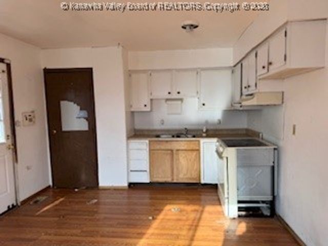 2902 Blaine Boulevard, Charleston, WV 25312