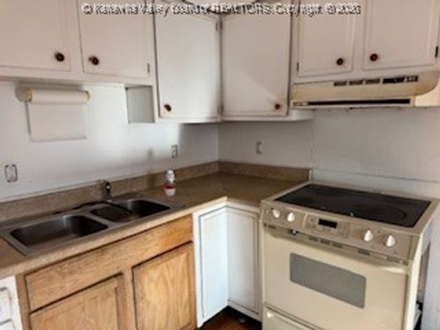 2902 Blaine Boulevard, Charleston, WV 25312