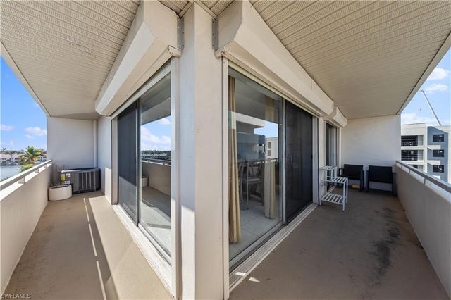 4807 Sunset CT # 405, Cape Coral, FL 33904