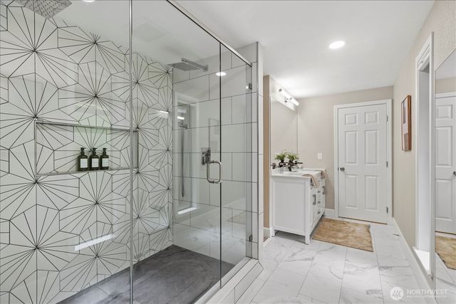 16216 N Meadowdale Road, Edmonds, WA 98026