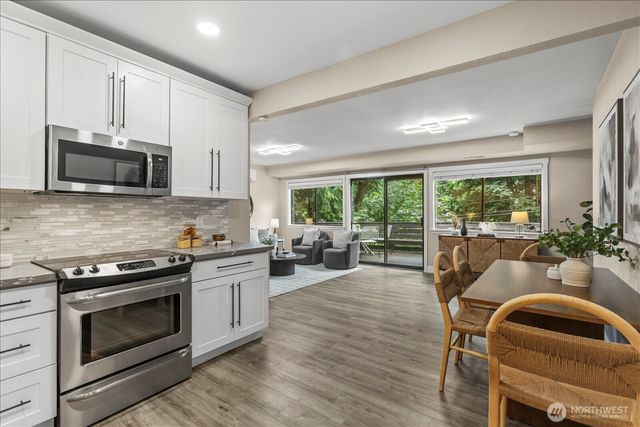 16216 N Meadowdale Road, Edmonds, WA 98026