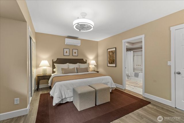 16216 N Meadowdale Road, Edmonds, WA 98026