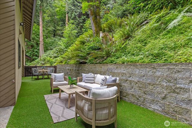 16216 N Meadowdale Road, Edmonds, WA 98026