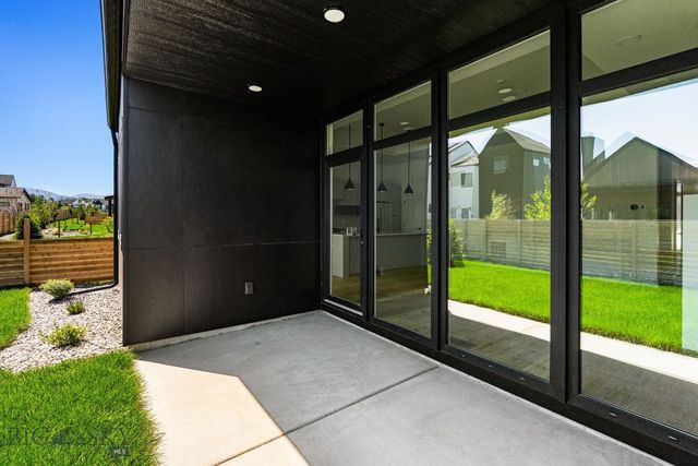 2806 S 30th Avenue, Bozeman, MT 59718