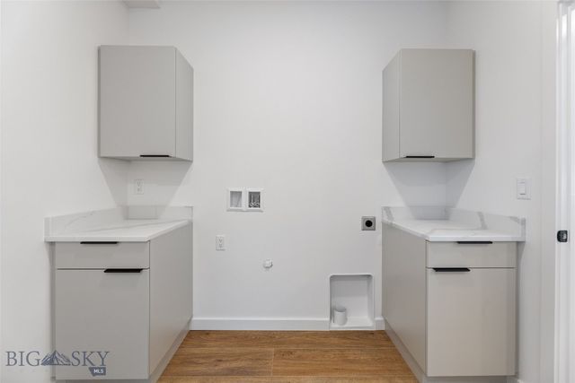 2806 S 30th Avenue, Bozeman, MT 59718