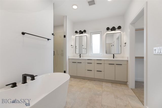 2806 S 30th Avenue, Bozeman, MT 59718