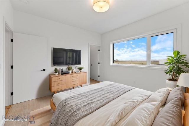 2806 S 30th Avenue, Bozeman, MT 59718